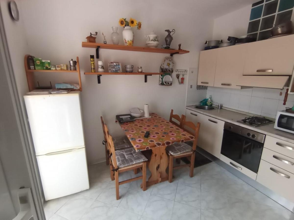斯培西亚Casa Albarosa, 10 Min Walk Train Station, Free Parking.公寓 外观 照片
