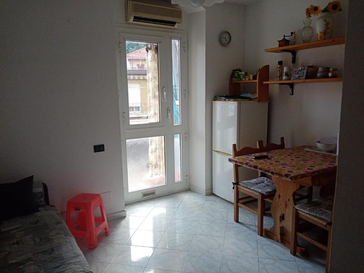 斯培西亚Casa Albarosa, 10 Min Walk Train Station, Free Parking.公寓 外观 照片